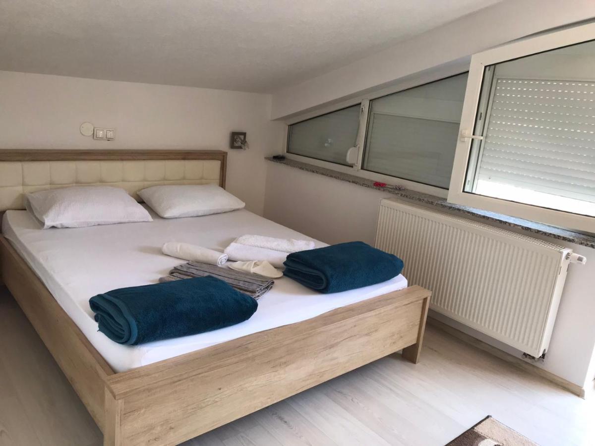 Apartmani Dino Blagaj Buitenkant foto
